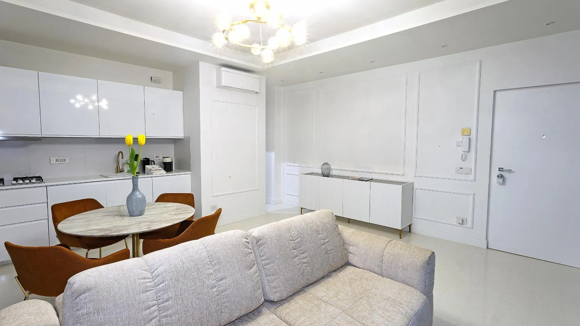 Apartment Luxury Apartment-Corso Malta By Alux38 Naples