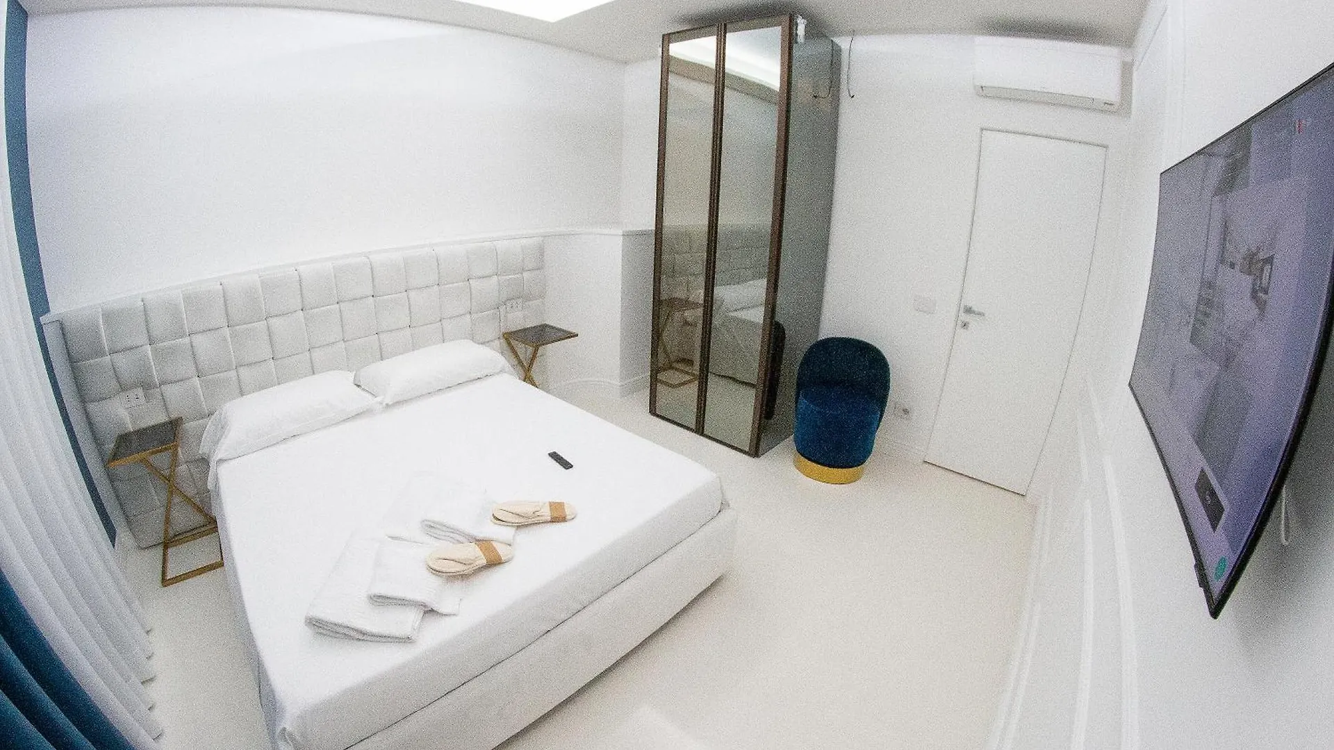 Apartment Luxury Apartment-Corso Malta By Alux38 Naples Italy